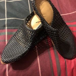 Woman’s mule slip on